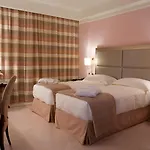 Western Premier Fabiano Palace 호텔 렌데