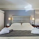 فندق Western Premier Fabiano Palace ريندي