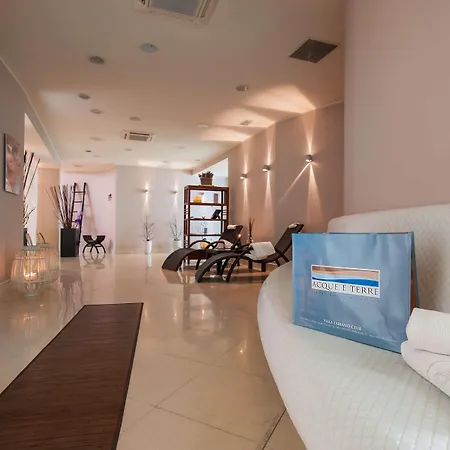 Western Premier Fabiano Palace ホテル レンデ