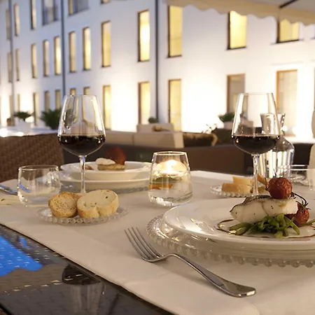 ホテル Western Premier Fabiano Palace 4*