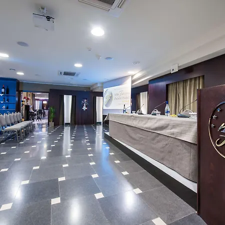 ホテル Western Premier Fabiano Palace 4*