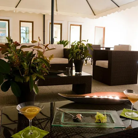 Western Premier Fabiano Palace