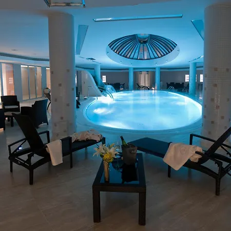 ホテル Western Premier Fabiano Palace 4*