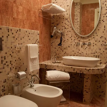 מלון Western Premier Fabiano Palace