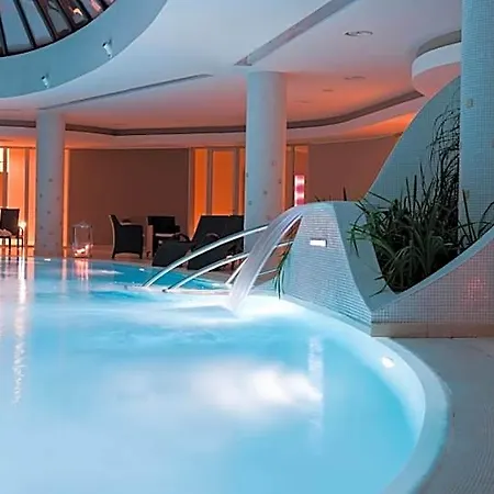 Western Premier Fabiano Palace Hotel 4*