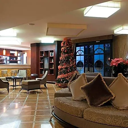 Western Premier Fabiano Palace 4* Rende