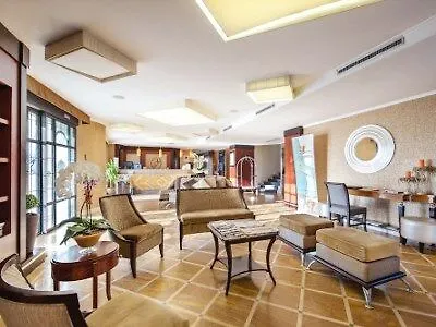Western Premier Fabiano Palace 4* 렌데