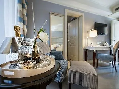 Western Premier Fabiano Palace