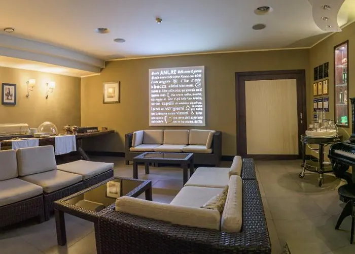 Western Premier Fabiano Palace מלון רנדה