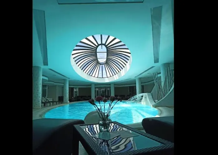 Western Premier Fabiano Palace מלון 4*