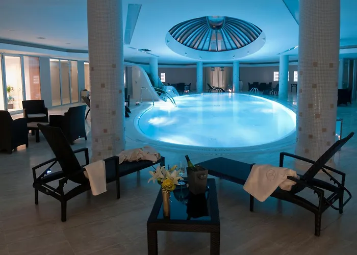 מלון Western Premier Fabiano Palace 4*