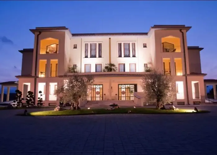 Western Premier Fabiano Palace רנדה