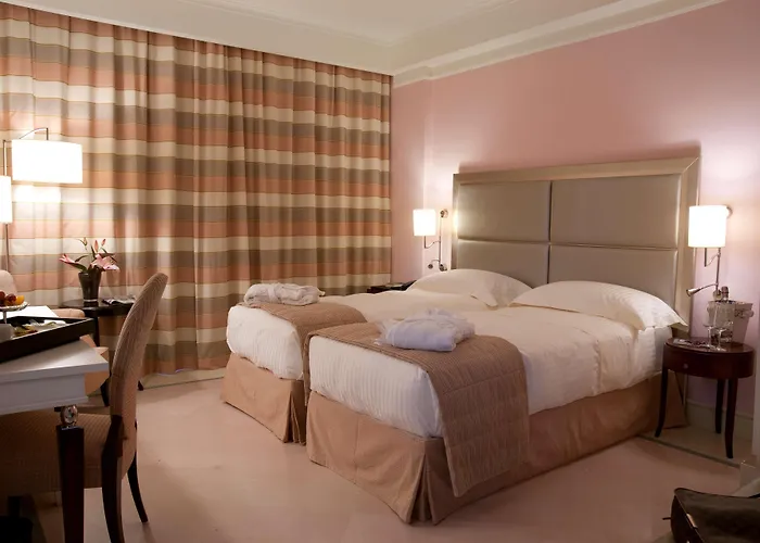 Western Premier Fabiano Palace מלון רנדה