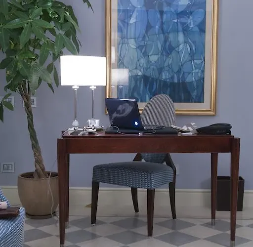 מלון Western Premier Fabiano Palace 4*